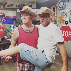 Meet your Posher, Jason